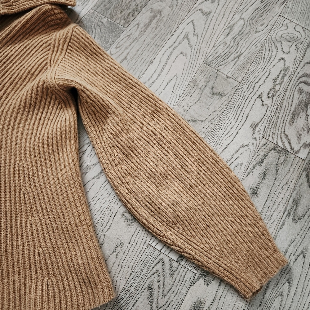 Theory Camel Wool/ Cashmere Zip Collar Pullover Sweater - Picture 6 of 8